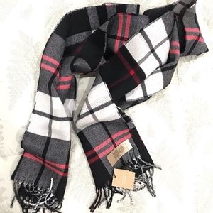 Burberry Fringed Check Wool Scarf Black Womens